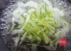 Illustration of how to make black pepper noodles 7