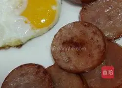 Illustration of how to make ham sandwich 4