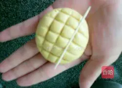 Illustration of how to make pumpkin cake with little turtle molting shell 6