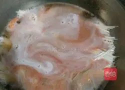 Illustration of how to make shrimp noodles 10