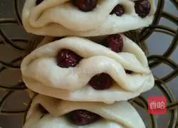 Illustration of making jujube steamed buns 9