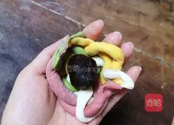 Illustration of how to make hydrangea steamed buns (steps) 6