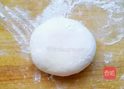 Illustration of how to make pork and kidney bean dumplings 10