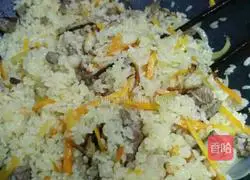 Illustration of how to make mutton stewed rice 6