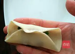 Illustration of how to make leek dumplings 4