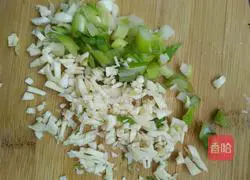 Illustration of how to make cold noodles 1