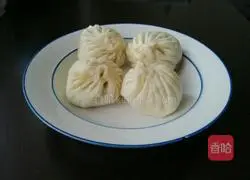 Illustration of how to make water chestnuts, shrimps and pork buns 20