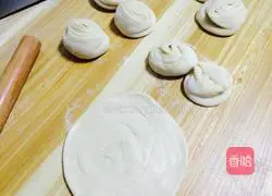 Illustration of how to make fried cakes 9