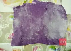 Illustration of how to make chess steamed buns 7