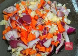 Illustration of how to make egg fried rice 5