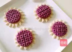 Illustration of how to make flower steamed buns 17