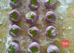 Illustration of how to make colorful vegetable juice dumplings 4