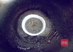 Onion Ring Egg Rice Pancake Recipe Illustration 7