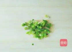 Illustration of how to make salted egg fried rice 1