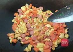Illustration of how to make ham and egg fried rice 6