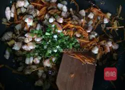 Carrot Illustration of how to make fried rice 13