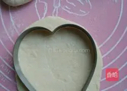 Illustration of how to make millet flour and milk dough cake 7