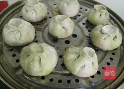 Illustration of homemade steamed buns 4