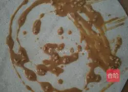 Illustration of how to make peach kernel flour oatmeal dough cake 2