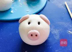 Illustration of how to make piglet and sesame glutinous rice balls 14
