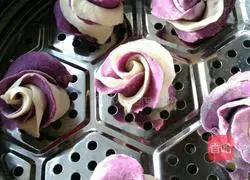 Illustration of two-color purple sweet potato flower steamed buns 15
