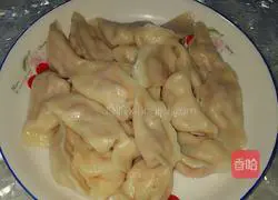 Illustration of how to make tomato dumplings 6