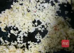 Ham and lettuce Illustration of how to make egg fried rice 6