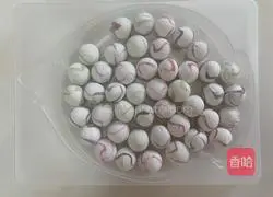 Illustration of how to make fried glutinous rice balls 1
