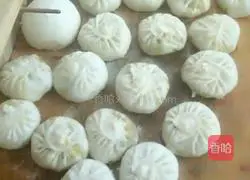 Illustration of how to make onion and mutton buns 14