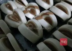 Illustration of how to make happy steamed buns 7
