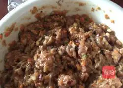 Pork dumplings recipe illustration 5