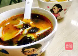 Illustration of how to make fresh meat wontons 17