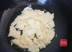 Illustration of how to make leek vegetarian dumplings 4