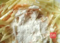 Egg Potato Pancake Recipe Illustration 3