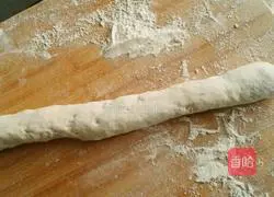  Illustration of how to make white rose milk-flavored steamed buns 5