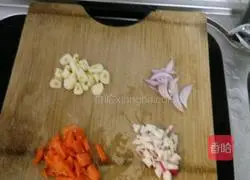 Egg Fried Rice Recipe Illustration 2