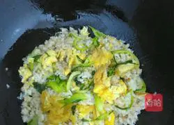 Egg Fried Rice Recipe Illustration 3