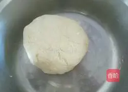 Illustration of how to make Lianghe noodles and donkey meat stuffed buns 4