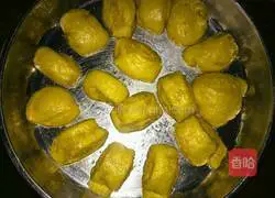 Fancy steamed buns Illustration of how to do it 2