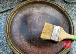 Illustration of making glutinous rice egg pancake 7