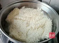 Illustration of how to make tomato and egg noodles 9