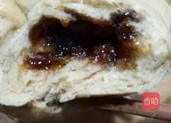 Illustration of how to make brown sugar steamed buns 17