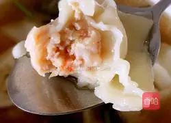 Illustration of how to make shrimp wontons 15