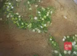 Illustration of how to make mutton braised pancakes 7