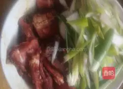 Illustration of how to make fried noodles