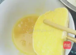 Illustration of how to make grilled steamed buns 3