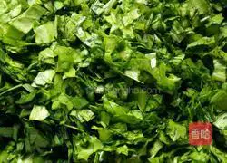 Illustration of how to make lettuce cake 1