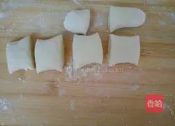 Illustration of how to make sweet potato dough cake 7