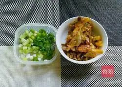 Illustration of how to make mustard noodles 2