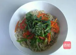 Illustration of how to make colorful vegetable noodles 7